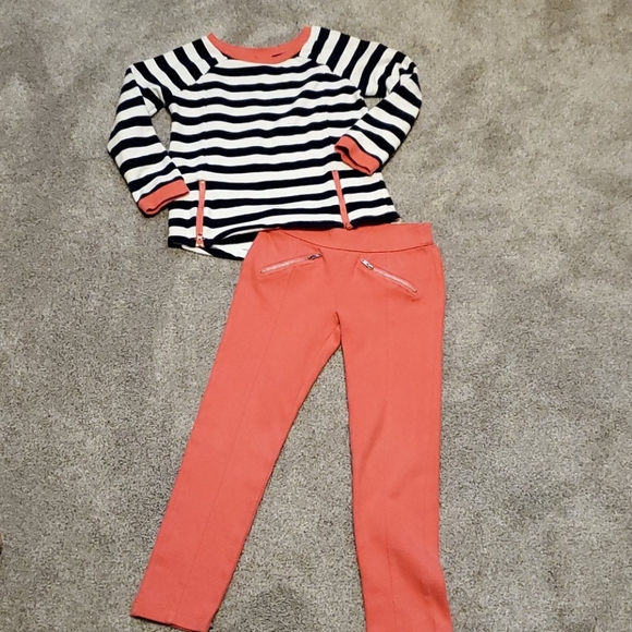 Gymboree Other - Gymboree 2pc set size Small (5-6)
